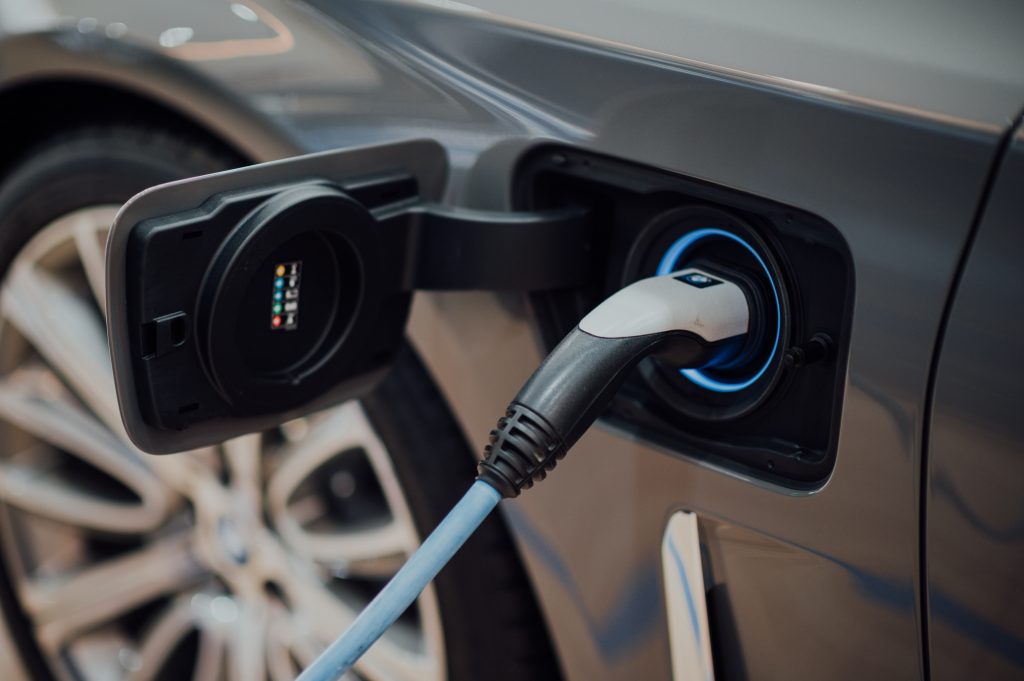 How Much Does it Cost to Charge an Electric Car